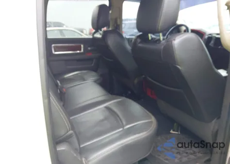 2009 Dodge Ram 1500 Laramie z USA, uszkodzony, nr VIN 1D3HV13T49S799421